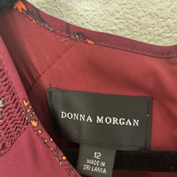 Donna Morgan Shirt sleeved Dress size 12 NWT Burgundy color - Picture 4 of 6
